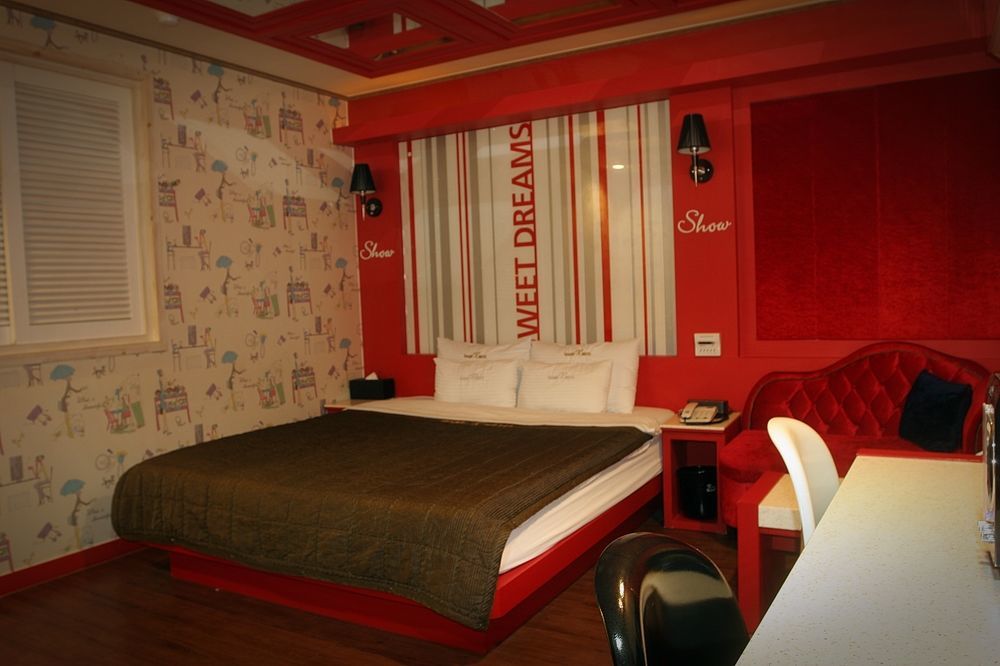 Show Hotel Pusan Zewnętrze zdjęcie