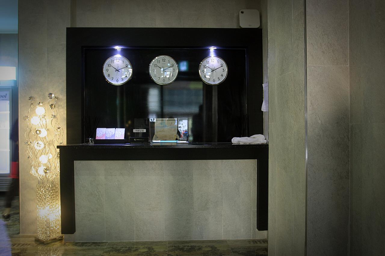 Show Hotel Pusan Zewnętrze zdjęcie