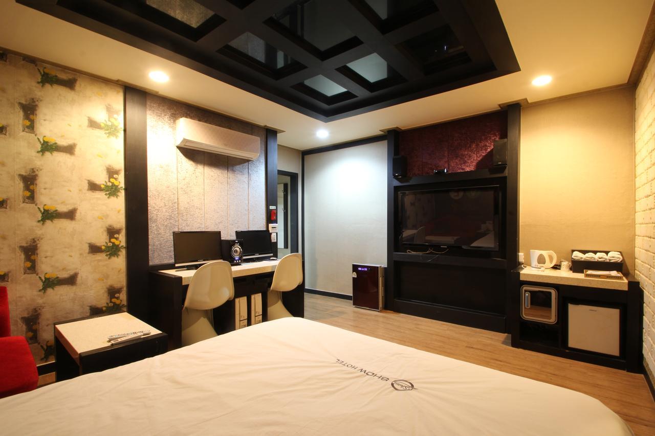 Show Hotel Pusan Pokój zdjęcie