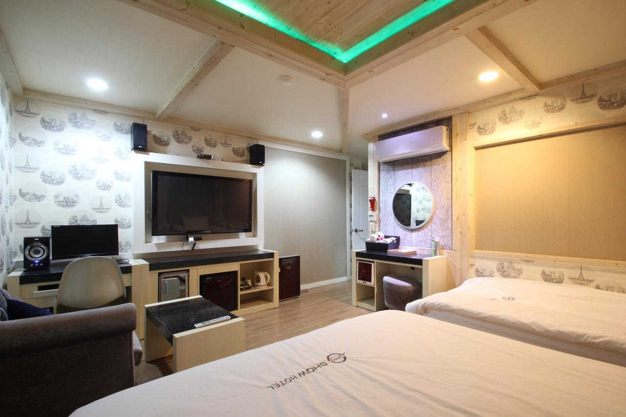 Show Hotel Pusan Pokój zdjęcie